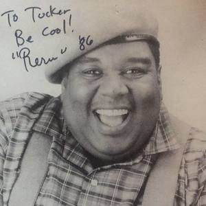 Meet your Posher, Tucker